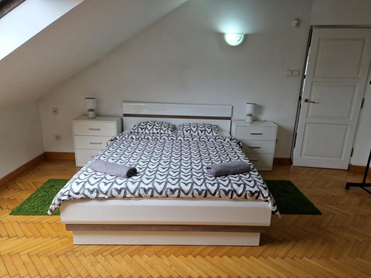 Green Wood Apartament Stara Ochota Warsaw Exterior photo