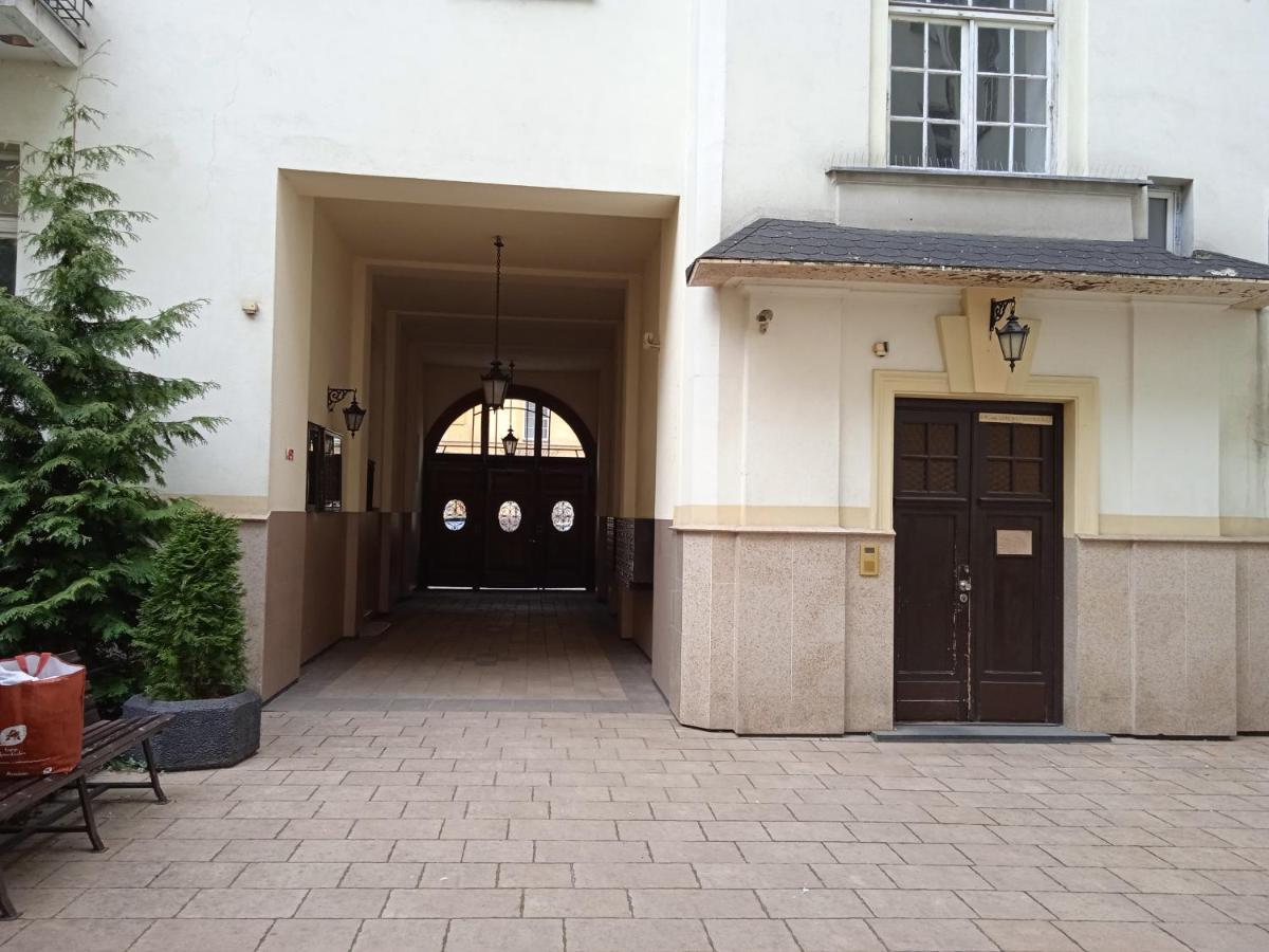 Green Wood Apartament Stara Ochota Warsaw Exterior photo